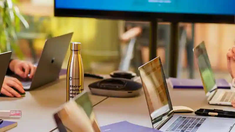 Ecommerce Email Marketing Agency vs. DIY: How to Decide