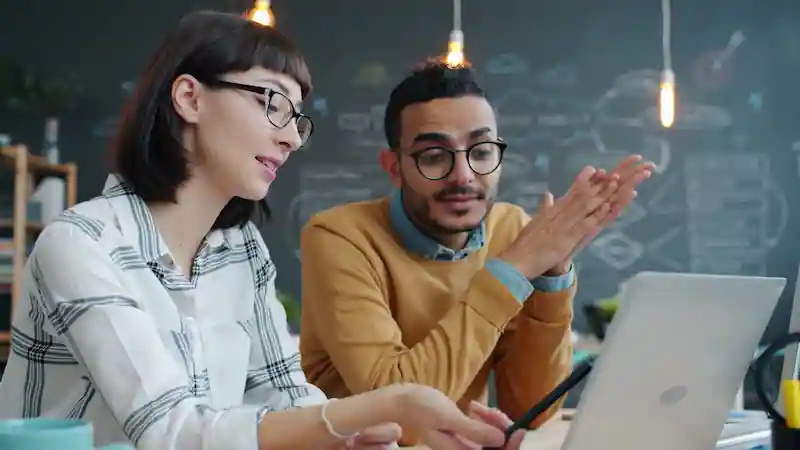 Constant Contact vs. Mailchimp